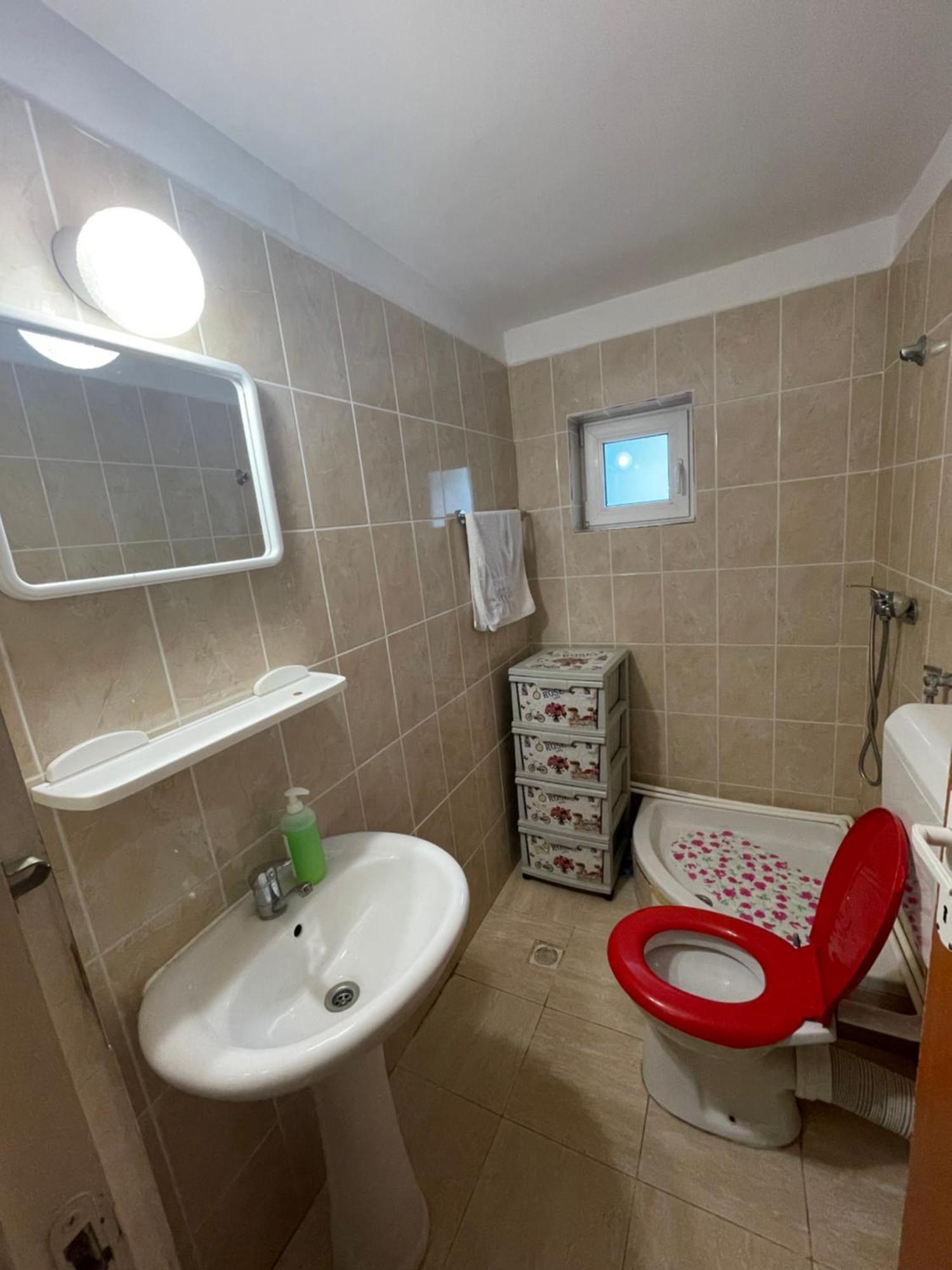 Constantinescu A. Hotell Buşteni Exteriör bild